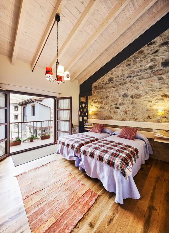 Casas La Xiuca Corras de la Puente